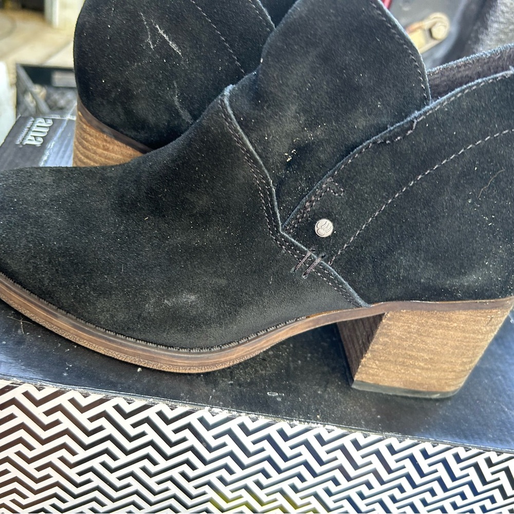 BearPaw Black Suede Ankle Booties